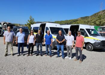 Τρία σύγχρονα οχήματα ΑμεΑ απέκτησε ο Δήμος Ναυπακτίας -Β. Γκίζας: «Μετακίνηση με αξιοπρέπεια και ασφάλεια για όλους»