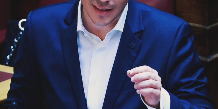 Μίλτος Ζαμπάρας: Η Ορεινή Ναυπακτία «πνίγεται» με την άναρχη και ανεξέλεγκτη αδειοδότηση ΑΠΕ