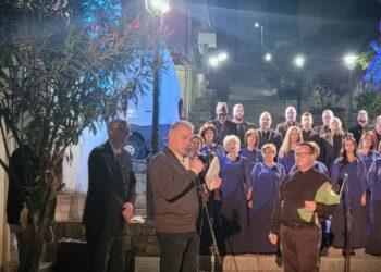 Καταχειροκροτήθηκε η Χορωδία του Δήμου Ιεράς Πόλεως Μεσολογγίου στο Χορωδιακό Φεστιβάλ Άμφισσας