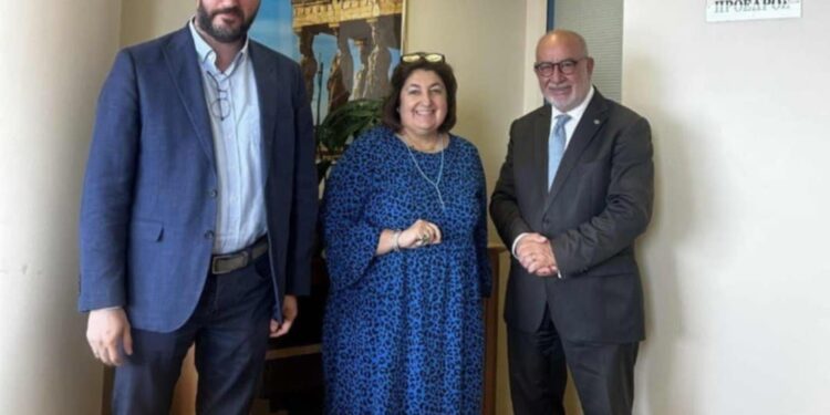  Συνάντηση συνεργασίας της Περιφέρειας Δυτικής Ελλάδας με την Πρόεδρο του ΕΟΤ Αγγελική Βαρελά