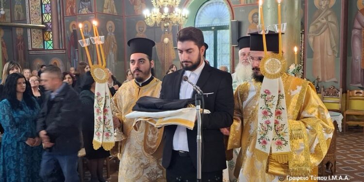 Καμαρούλα:Χειροτονία Διακόνου Σωκράτη Σχίζα