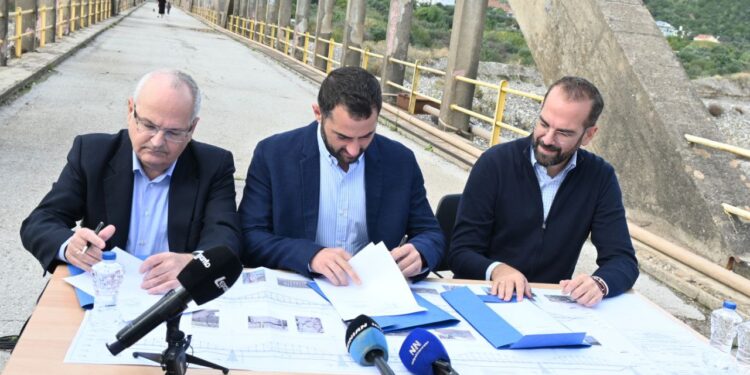 Ξεκινά το έργο αποκατάστασης της ιστορικής Γέφυρας του Μόρνου