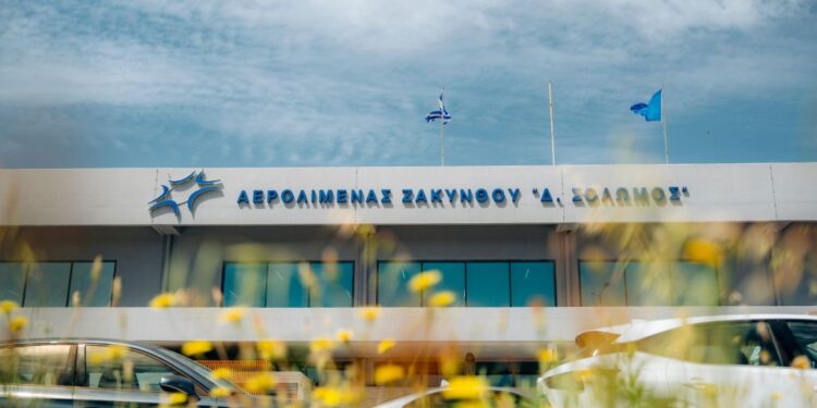 Ζάκυνθος:   Σύλληψη αλλοδαπού στο αεροδρόμιο με πλαστά ταξιδιωτικά έγγραφα