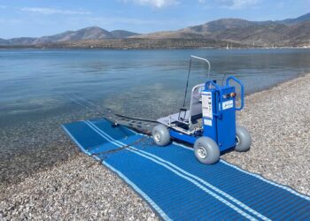 Tέσσερις παραλίες του Δήμου Ακτίου-Βόνιτσας αποκτούν πρόσβαση για άτομα με κινητικές δυσκολίες