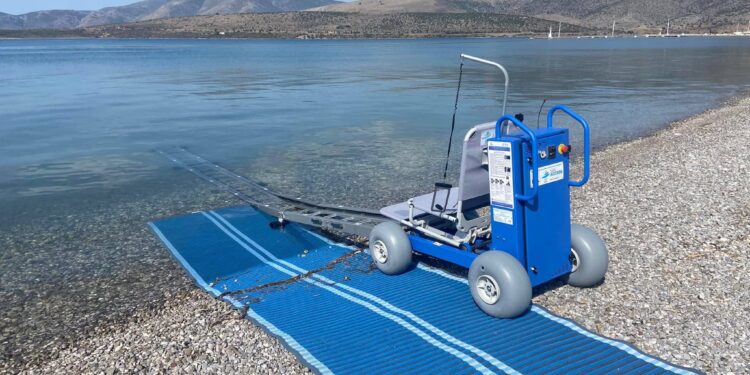 Tέσσερις παραλίες του Δήμου Ακτίου-Βόνιτσας αποκτούν πρόσβαση για άτομα με κινητικές δυσκολίες