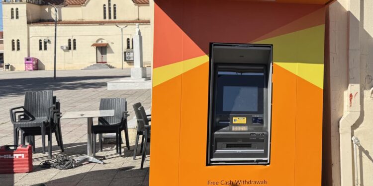ATM στο Λουτρό Αμφιλοχίας: Μια μικρή παρέμβαση, μια μεγάλη διευκόλυνση για τους δημότες.