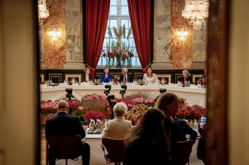 Σύνοδος Κοπεγχάγης: Συμφωνία για drones, διχασμός για τείχος και ρωσικά assets