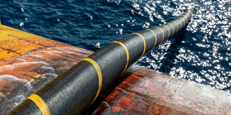 Νέο εμπόδιο για το καλώδιο!