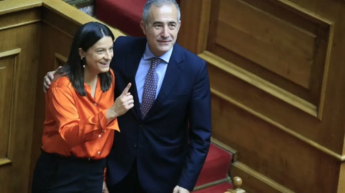 Ψηφίστηκε στη Βουλή το εργασιακό νομοσχέδιο