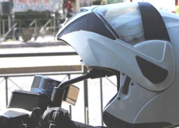 «Μηδενική ανοχή στη μη χρήση κράνους»: 30 ακόμα παραβάσεις – πρόστιμα στην Αιτωλοακαρνανία