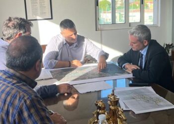 Σύσκεψη Καραγκούνη – Διαμαντόπουλου για τις πλημμύρες