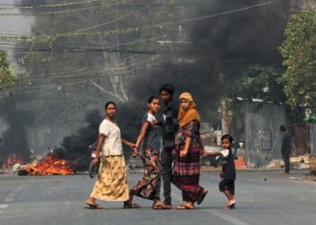 Μιανμάρ: Τουλάχιστον 24 νεκροί από βομβαρδισμό σε φεστιβάλ