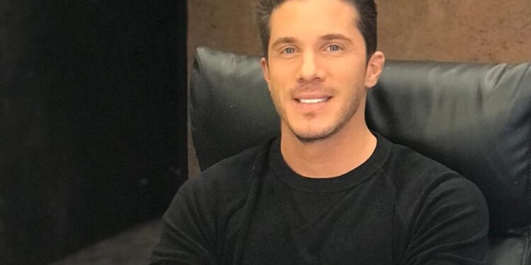 Νίκος Οικονομόπουλος: Οι ερωτήσεις για τον Μαζωνάκη που τον ενόχλησαν – «Δεν σταματάτε; Φτάνει, κούρασε»