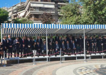 Παρέλαση – Αγρίνιο: Με νεανικά χαμόγελα, ενθουσιασμό και υπερηφάνεια γέμισε το κέντρο της πόλης για την εθνική επέτειο της 28ης Οκτωβρίου (ΒΙΝΤΕΟ)