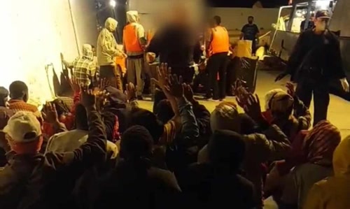 Κρήτη: Επιχείρηση διάσωσης μεταναστών στους Καλούς Λιμένες – Μεταφέρθηκαν στο Ρέθυμνο