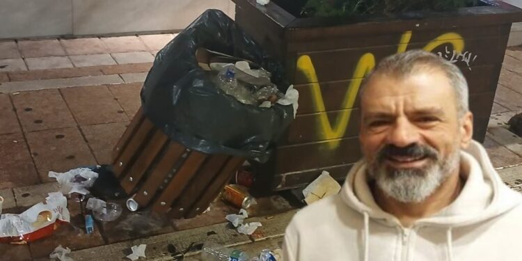 H Ασφάλεια Αγρινίου, έχει ταυτοποιήσει νεαρά άτομα που εμπλέκονται στις ζημιές