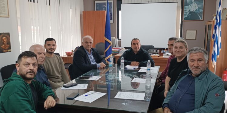 Ενημέρωση του Δ.Σ. από τον Κ. Λύρο για το θέμα της στέγασης του Καλλιτεχνικού Σχολείου