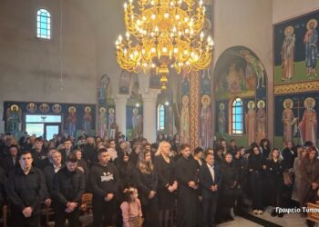 Αγρίνιο: Θλίψη και δάκρυα στα μνημόσυνα στη Λεύκα, του Άκη και της Χαριτίνης, που βρήκαν τραγικό θάνατο σε δυστύχημα και των 5 νέων του πενταπλού φονικού πριν από 19 χρόνια