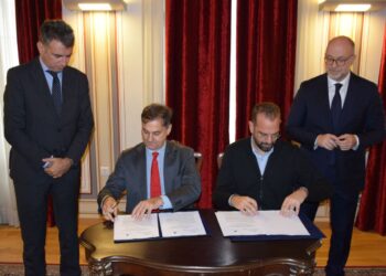  Υπογραφή Μνημονίου Συνεργασίας της Περιφέρειας Δυτικής Ελλάδας με το Υπουργείο Εξωτερικών για τη λειτουργία Γραφείου Εξωστρέφειας