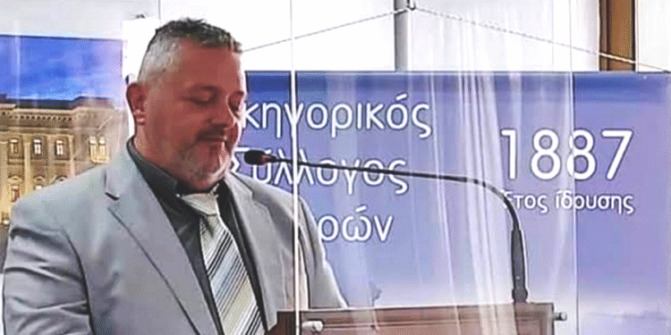 Γιώργος Καρβουνιάρης: Το κράτος των αυλικών του Μητσοτάκη δεν μπορεί πια να κρύψει τη μπόχα της συγκάλυψης