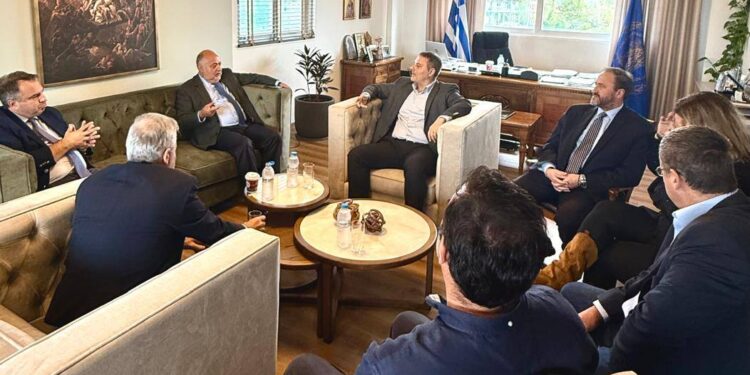 Δείπνο Τσιόδρα στο Αγρίνιο και επίσκεψη στο Μεσολόγγι