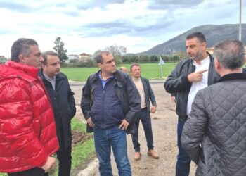 Βόνιτσα: Επίσκεψη του Υφυπουργού Κλιματικής Κρίσης και Πολιτικής Προστασίας, Κ. Κατσαφάδου – Σύσκεψη με τον Δήμαρχο και τοπικούς φορείς για τον συντονισμό των ενεργειών αποκατάστασης (φωτο)