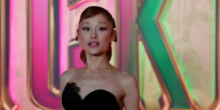 Αριάνα Γκράντε: Το πλήρες όνομα στα «Wicked» και η ανησυχία για υγεία, στρες και απώλεια κιλών