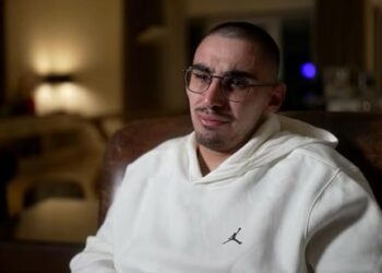 Γάζα: Ισραηλινός πρώην όμηρος καταγγέλλει σεξουαλική κακοποίηση και περιγράφει φρικτές συνθήκες