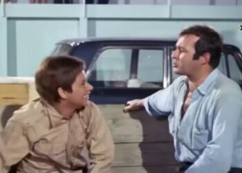 «Μπλακ όπως Φράιντει»: Η Finos Film παρουσιάζει σκηνές με αγαπημένους ηθοποιούς σε… μανία αγορών