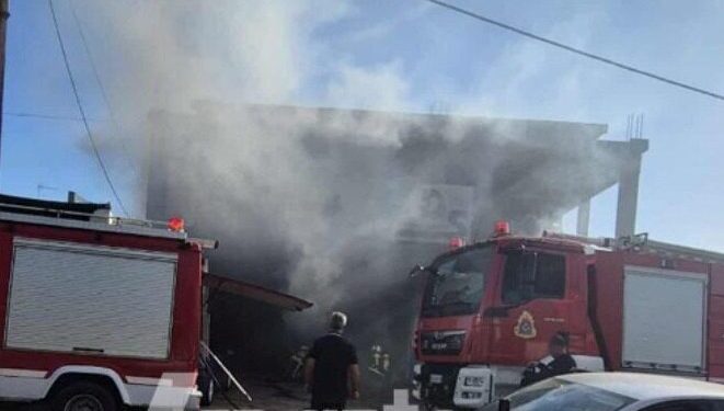 Ναύπακτος: Zημιές σε επιχείρηση στο Ξηροπήγαδο από φωτιά