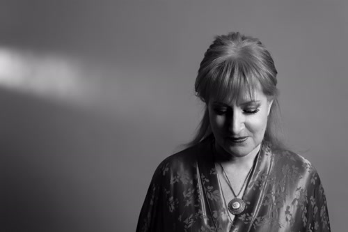 Έλλη Πασπαλά: “Τα πρόσωπα του Έρωτα” στο Δημοτικό Θέατρο Αγρινίου στις 19 Νοεμβρίου