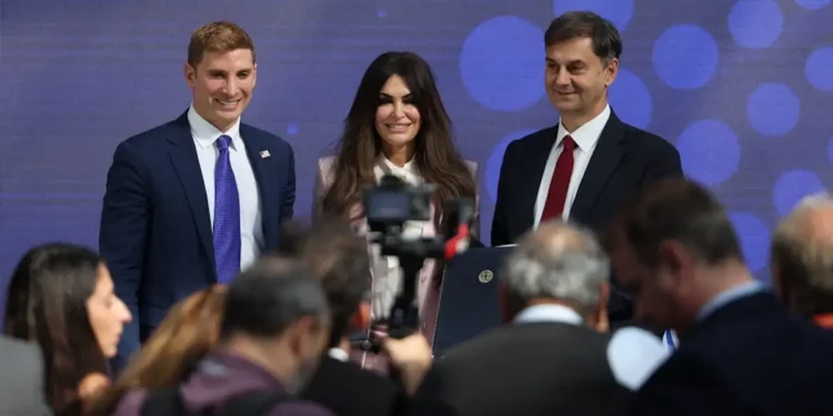 Ελλάδα και ΗΠΑ υπέγραψαν κοινή διακήρυξη οικονομικής ασφάλειας με τη «σφραγίδα» Τραμπ – Τι προβλέπει η συμφωνία