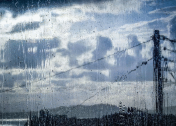 Έντονες βροχές και καταιγίδες στη δυτική και βορειοδυτική Ελλάδα