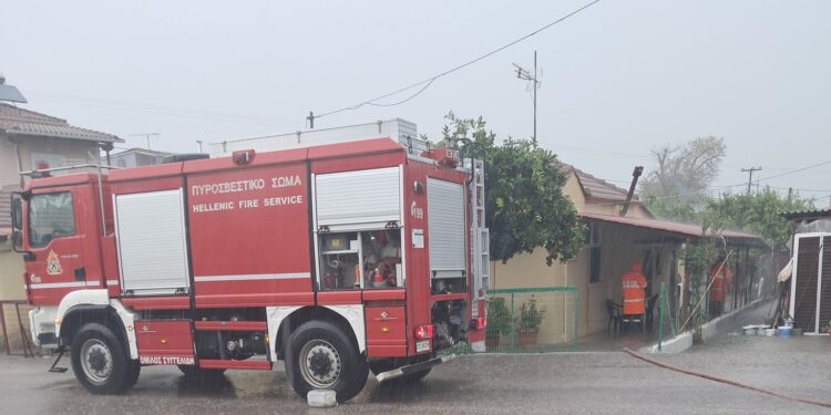 Αγρίνιο: Πλημμύρισαν σπίτια αποθήκες και ένα μεγάλο μέρος του κάμπου σε Καλύβια και Πλάτανο