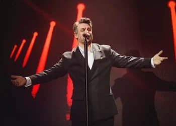 Βαρύ πένθος για τον Πάνο Κιάμο: Πέθανε η μητέρα του