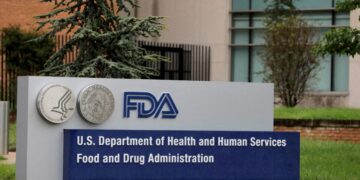 ΗΠΑ: Η FDA αφαιρεί την προειδοποίηση κινδύνου από τα ορμονικά φάρμακα για την εμμηνόπαυση – Τέλος στο «μαύρο κουτί» μετά από 22 χρόνια