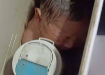 Σοκαριστικό περιστατικό στη Ταϊλάνδη: Νεογέννητο κοριτσάκι εγκαταλείφθηκε σε καζανάκι τουαλέτας