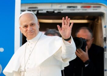 Στην Τουρκία ο Πάπας Λέων: Συνάντηση με τον Οικουμενικό Πατριάρχη και τον Ερντογάν