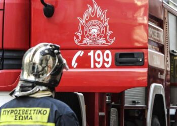 Νέα Αβώρανη: Έβαλε φωτιά στο αυτοκίνητό του και απειλούσε τους πυροσβέστες με μαχαίρι!