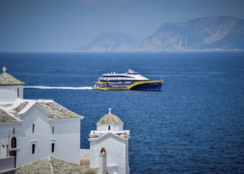 Άγονες γραμμές: Αναβάλλεται ο διαγωνισμός – Η νέα ημερομηνία που ορίστηκε 