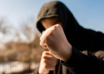 Μεσολόγγι: Ξυλοδαρμός ανήλικου σε σχολείο – Συνελήφθησαν δύο 14χρονοι