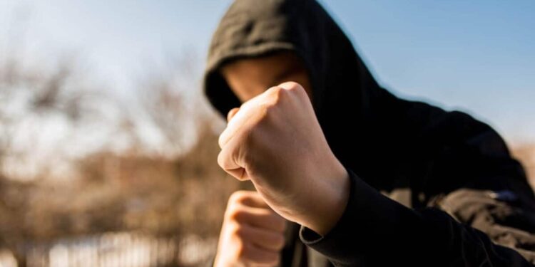 Μεσολόγγι: Ξυλοδαρμός ανήλικου σε σχολείο – Συνελήφθησαν δύο 14χρονοι