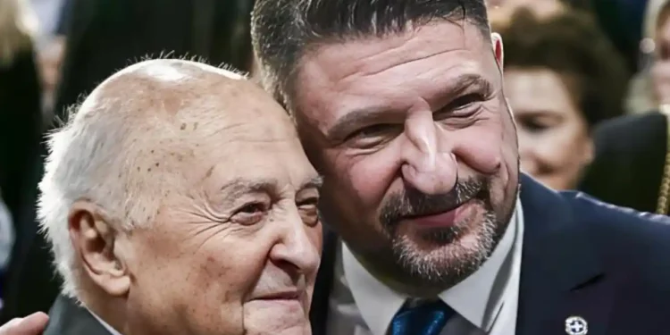 Πένθος για τον Νίκο Χαρδαλιά: Στην Αμφιλοχία η ταφή του πατέρα του