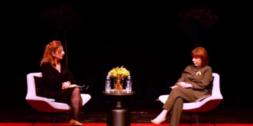 Στο ΔΗΠΕΘΕ Αγρινίου η Κατερίνα Σακελλαροπούλου για τις «Διαλέξεις με Θέα» (ΦΩΤΟ- ΒΙΝΤΕΟ)