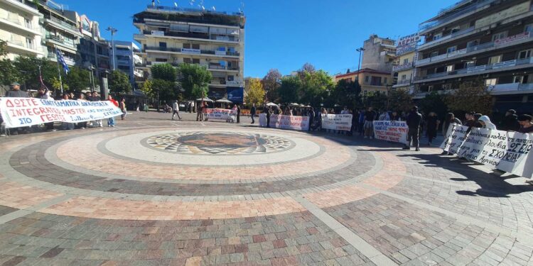 Μεγάλο πανεκπαιδευτικό συλλαλητήριο στο Αγρίνιο (ΦΩΤΟ – ΒΙΝΤΕΟ)