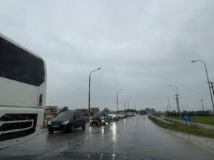 Έξοδος Χριστουγέννων: Ουρές ταλαιπωρίας στην Αντιρρίου-Ιωαννίνων, εξαιτίας των αγροτικών μπλόκων – Σημειωτόν εν μέσω κακοκαιρίας τα οχήματα ΦΩΤΟ & ΒΙΝΤΕΟ