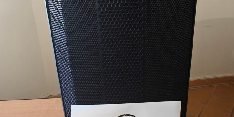 Αγρίνιο: Σήκωσε τη γειτονιά στο… πόδι – Τι κατέσχεσαν οι αστυνομικοί (φωτο)