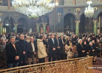 Με λαμπρότητα  εορτάστηκε η Εορτή των Χριστουγέννων στο Αγρίνιο