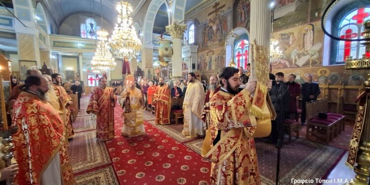 Η δεύτερη ημέρα των Χριστουγέννων στον ιστορικό Ιερό Ναό της Αγίας Παρασκευής Μεσολογγίου