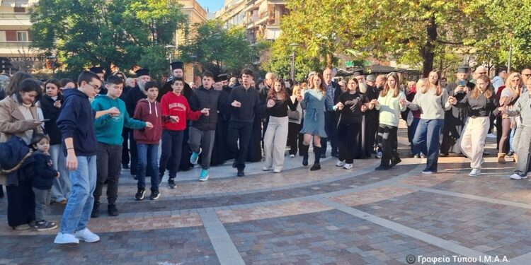 Χριστουγεννιάτικη Εκδήλωση Κατηχητικών Γυμνασίου – Λυκείου Ι. Μ. Αιτωλοακαρνανίας